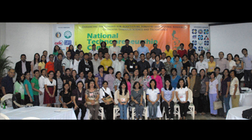 National Technopreneurship Conference participants comprised of representatives  from SUCs, private HEIs, government agencies, private sector, and NGOs across the 14 regions with PCARRD and UPLB organizers.