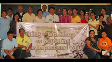 Training participants from CCARRD with the consortium secretariat and the resource persons. 