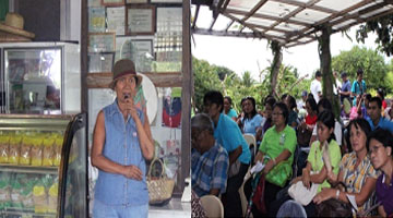 MS Dacuycuy shares with the participants the different S&T  interventions she applied in her STBF farm at Burgos, Ilocos Norte.